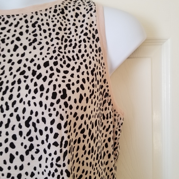 Non-branded Sleeveless Top Women Size XL - Picture 3 of 10
